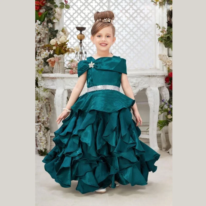 Off-shoulder Frill Gown for Girls