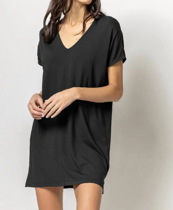 Double V-Neck Dress In Black